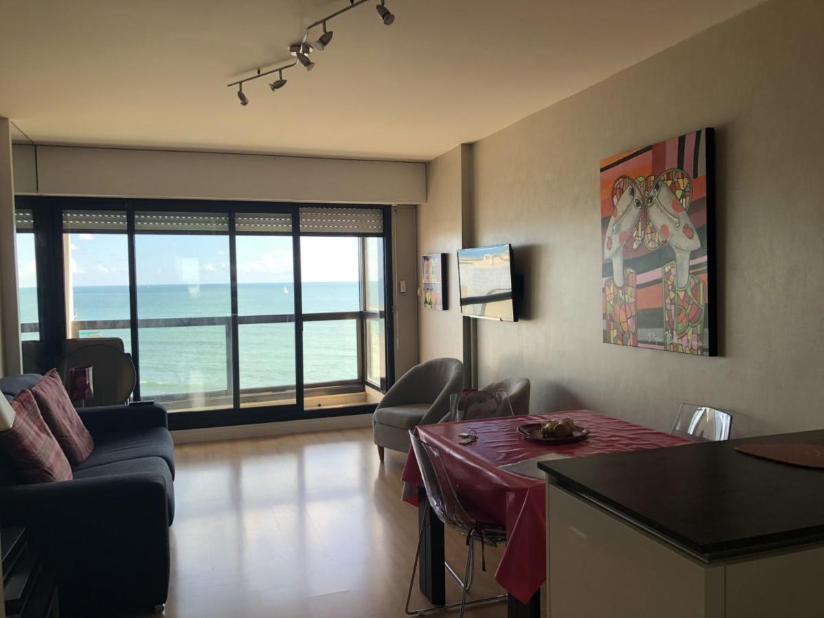Appartement T2 Refait A Neuf Avec Balcon Face Mer Et Ascenseur, Au Coeur Des Sables-D'Olonne - Fr-1-485-70 Les Sables-dʼOlonne Buitenkant foto